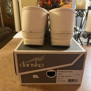 Barely used DANSKO Clogs